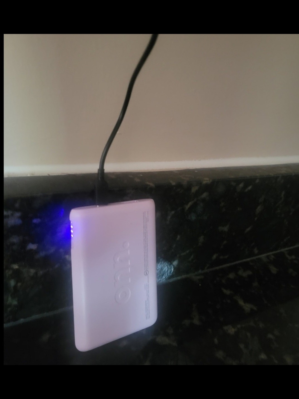 omo Portable Power Bank Charger. Hardly Used